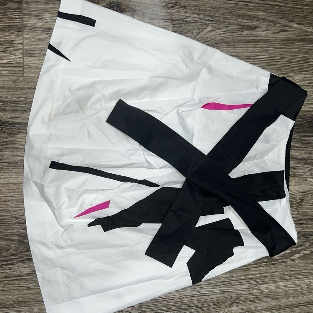 Like New Size 0 THEORY Skirt Pleated Skirt